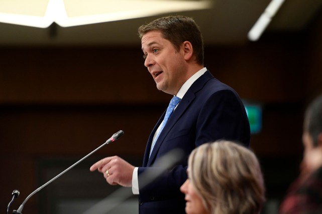 Direction du PCC: pas question de se laisser distraire, dit Scheer