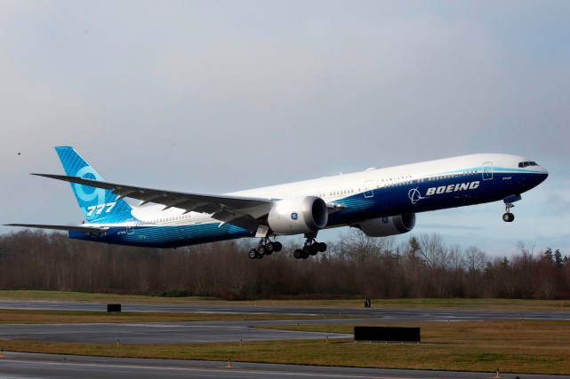 Premier vol du Boeing 777X après une si longue attente