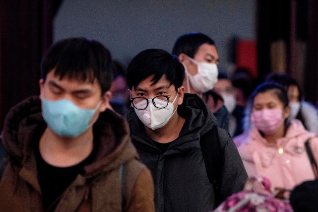 Coronavirus en Chine: le bilan monte à 170 morts, plus de 1700 nouveaux cas