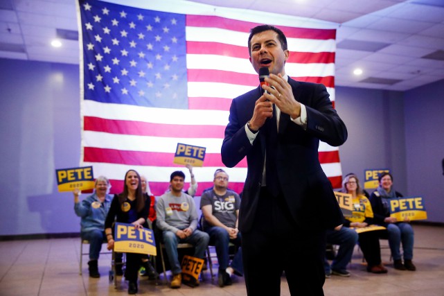 Primaire démocrate: Biden et Buttigieg occupent le terrain dans l'Iowa