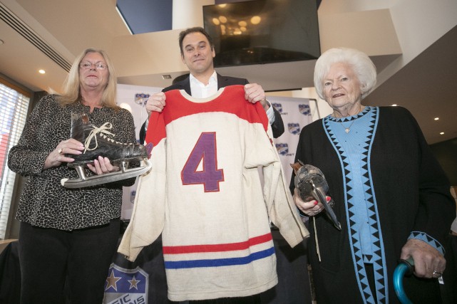 Les souvenirs de Jean Béliveau aux enchères