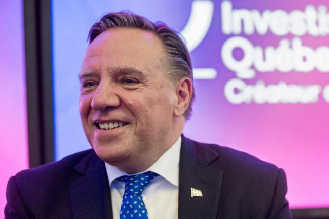 Investissement Québec : François Legault défend son intégrité sur les réseaux sociaux