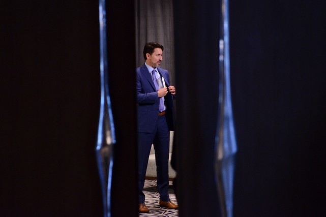 Justin Trudeau dit défendre les droits de la personne partout où il va