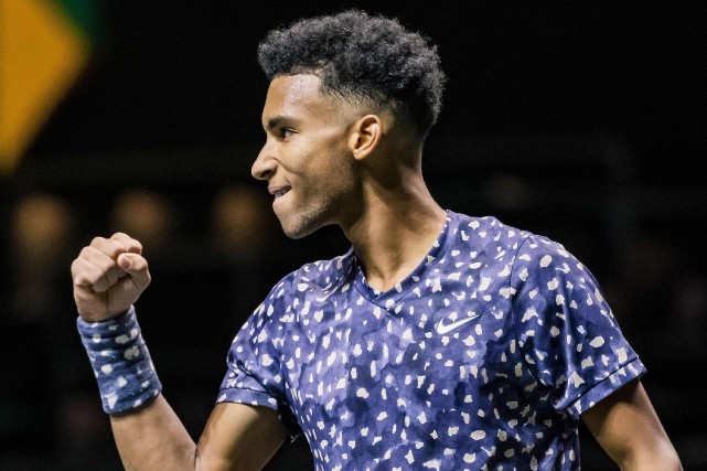 Félix Auger-Aliassime passe au deuxième tour à Rotterdam