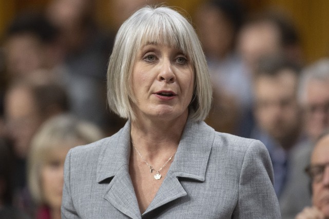 Coronavirus: la ministre Hajdu visitera la base de Trenton, lieu de quarantaine
