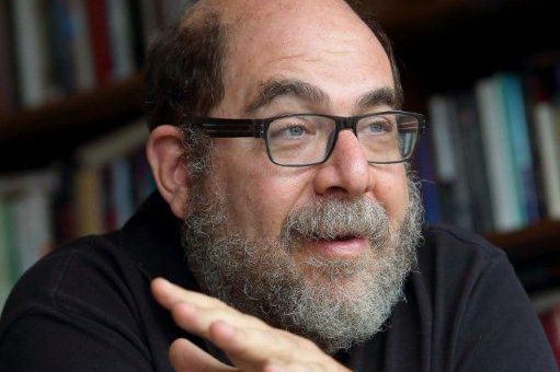Daniel Weinstock: Martineau admet avoir fait une affirmation «inexacte»