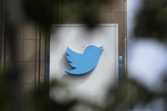 Twitter suspend 70 comptes pro-Bloomberg