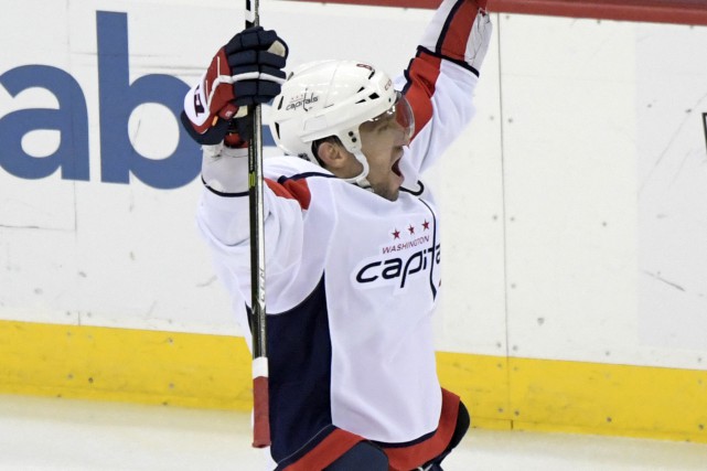 Alex Ovechkin atteint le plateau des 700 buts