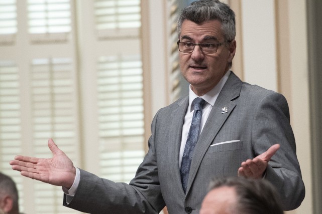 Vol de données d'enseignants: Québec se dit «désolé» sans s'excuser