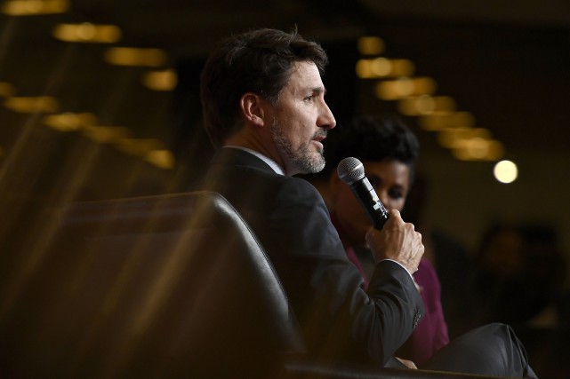 Justin Trudeau qualifie ses «blackfaces» de «choix stupides»