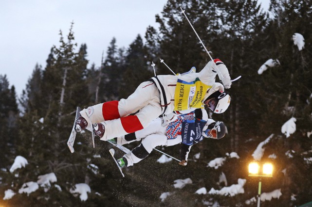 Mikaël Kingsbury et Laurent Dumais sur le podium au Kazakhstan