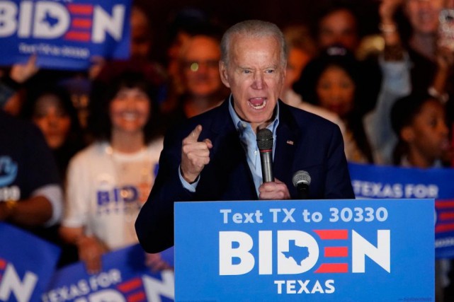 Les modérés font bloc autour de Biden