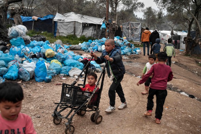 L'Europe envisage d'accueillir 1500 migrants mineurs arrivés en Grèce