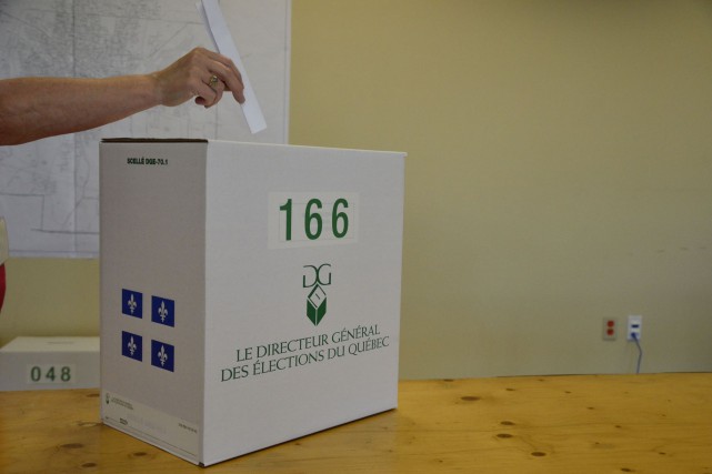 Québec reporte 29 élections partielles