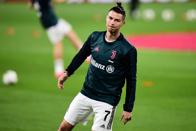 Cristiano Ronaldo ne transformera pas ses hôtels en hôpitaux