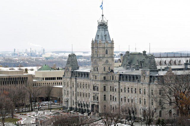 L'Assemblée nationale suspendra ses travaux mardi