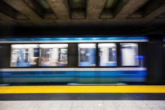 Une autre personne atteinte a utilisé le métro