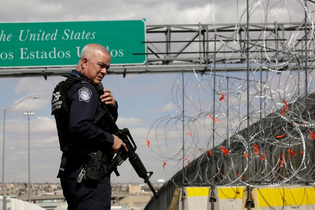 Fermeture partielle de la frontière entre les États-Unis et le Mexique