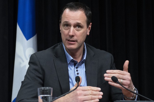 Québec invite les enseignants à joindre leurs élèves