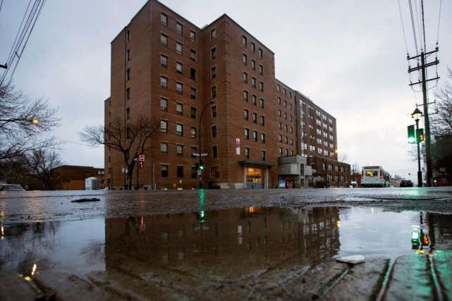 Une dame de 75 ans infectée à l'hôpital Jean-Talon