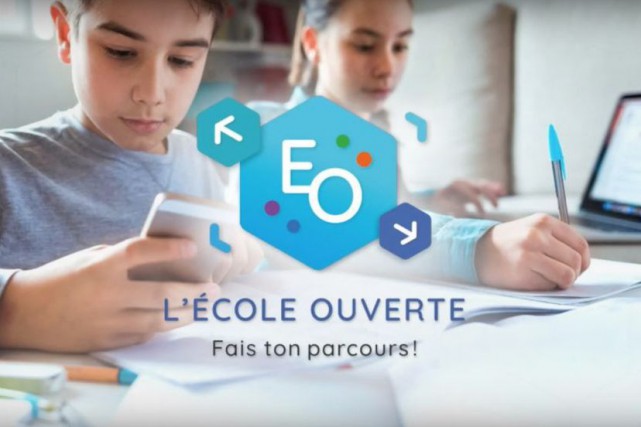 Éducation: Québec lance sa plateforme en ligne