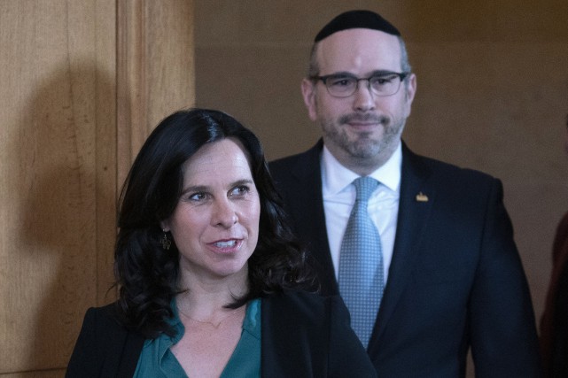 Fiançailles: la mairesse demande à Lionel Perez de s'excuser aux Montréalais