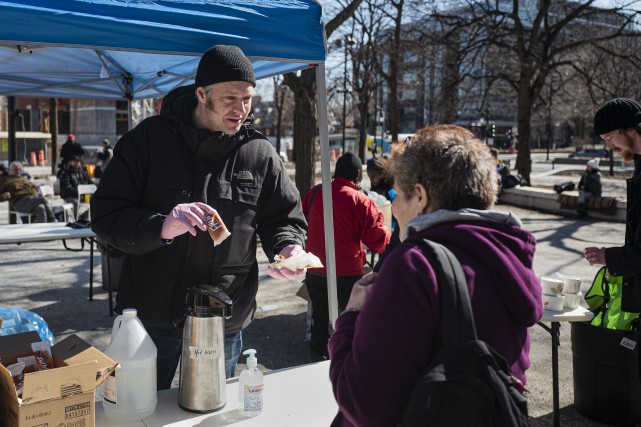 Des centaines de repas par jour servis au Square Cabot