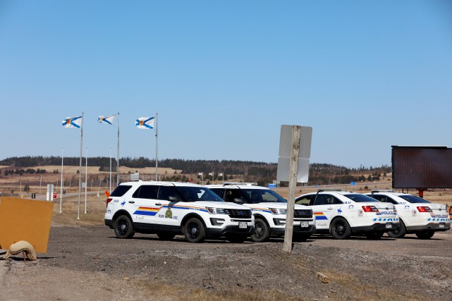 Tireur en Nouvelle-Écosse: plusieurs victimes, l'assaillant arrêté