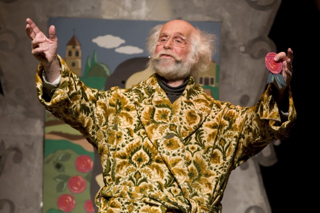 L'animateur Claude Lafortune décède de la COVID-19