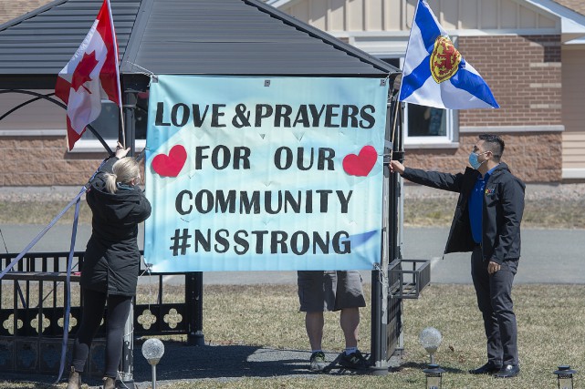 Tuerie en Nouvelle-Écosse: le bilan monte à 23 victimes