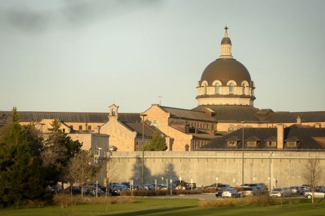 Éclosion à Bordeaux: «Québec doit commencer à avoir les prisons sur ses radars»