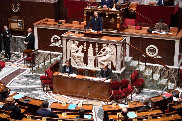 Vers un déconfinement prudent en France