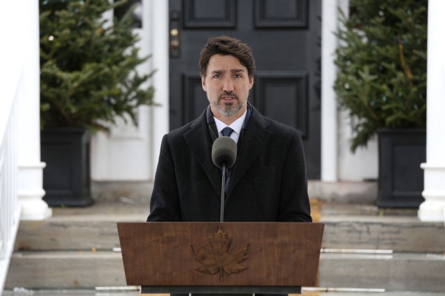 Prestation étudiante: Trudeau lance un appel à l'adoption du projet de loi