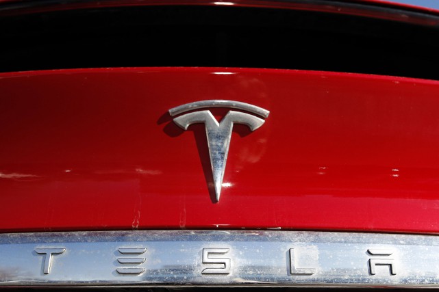 Tesla dégage un bénéfice surprise malgré la pandémie