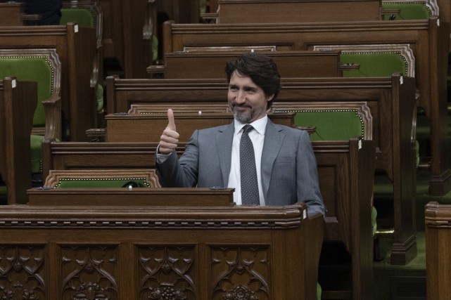 La prestation étudiante adoptée aux Communes