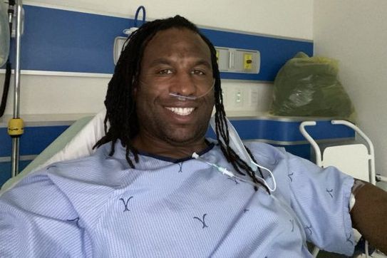 Georges Laraque atteint de la COVID-19