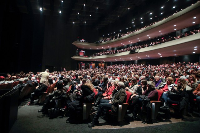 Les Québécois pas pressés de retourner dans les salles de spectacle