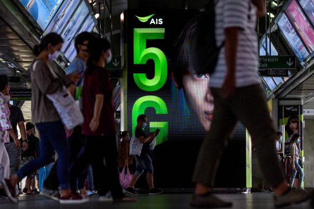 Les géants des télécoms et des technologies demandent une 5G «ouverte»