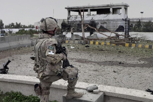 Au moins six civils ont été tués par... (Photo: AP)