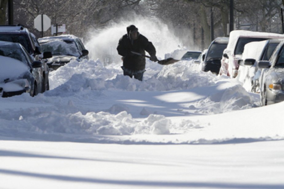 Une nouvelle tempête de neige frappe le centre et le nord des É.-U ...