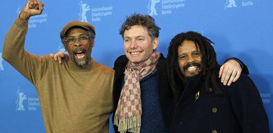 Neville Garrick, Kevin Macdonald et Rohan Marley.... (Photo AP)