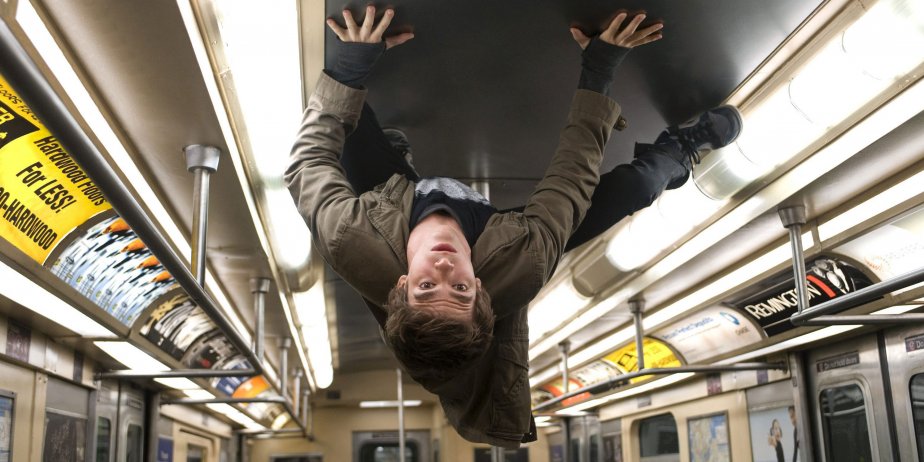 Andrew Garfield... (AP)