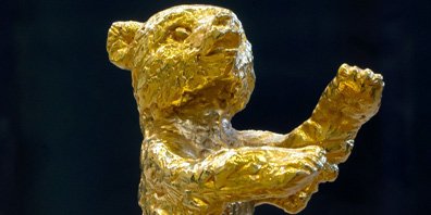 Le trophée officiel de la Berlinale.... (Photo AFP)