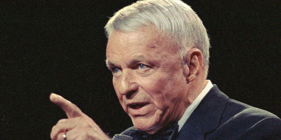 Frank Sinatra... (AP)
