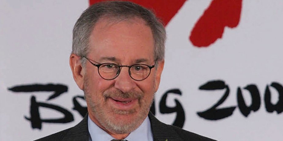 Steven Spielberg... (AP)