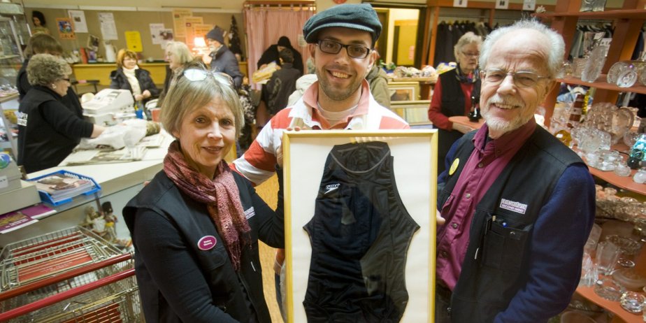 Kristina Warming (gauche) et Bernt Dahlgren (droite) du... (AP)