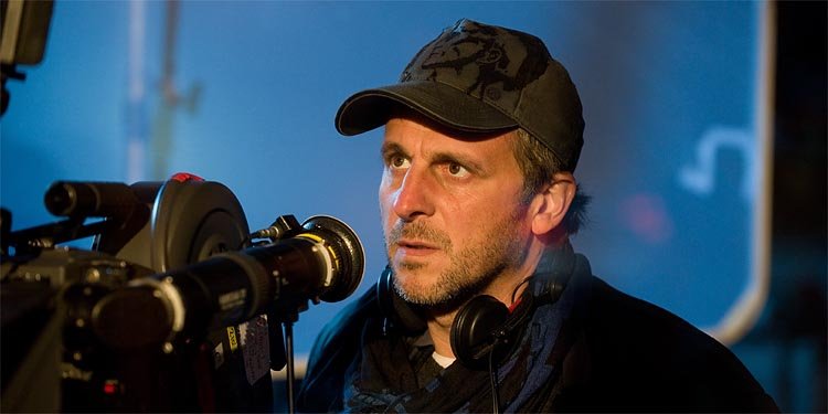 Malgré tous les efforts qu'il déploie pour s'en... (fournie par la production)