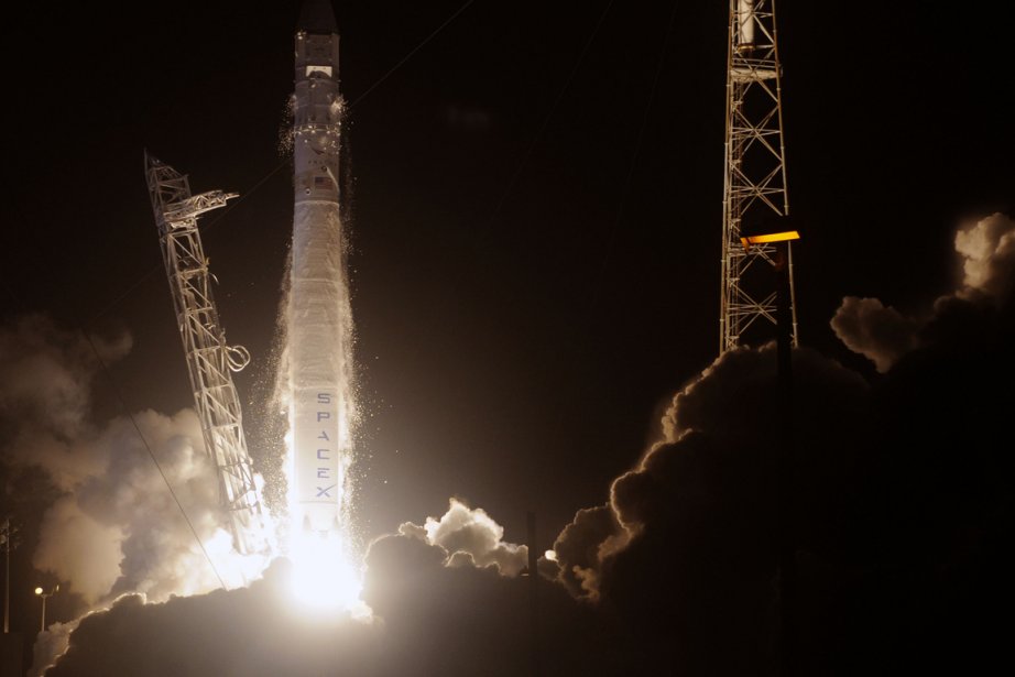 Lancement réussi de la mission Blue Ghost vers la lune avec SpaceX et NASA le 15 janvier