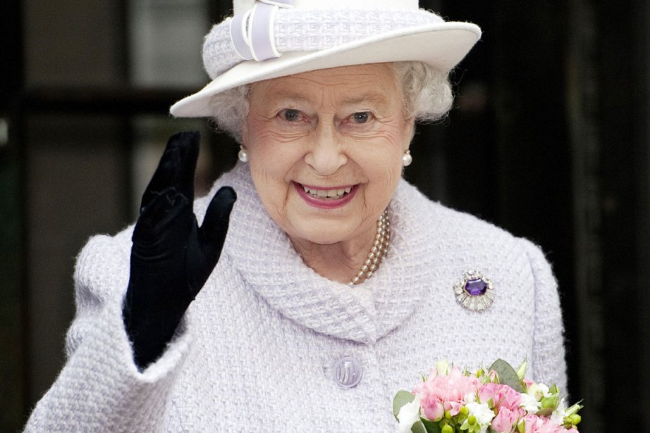 La reine Elizabeth II hospitalisée | La Presse