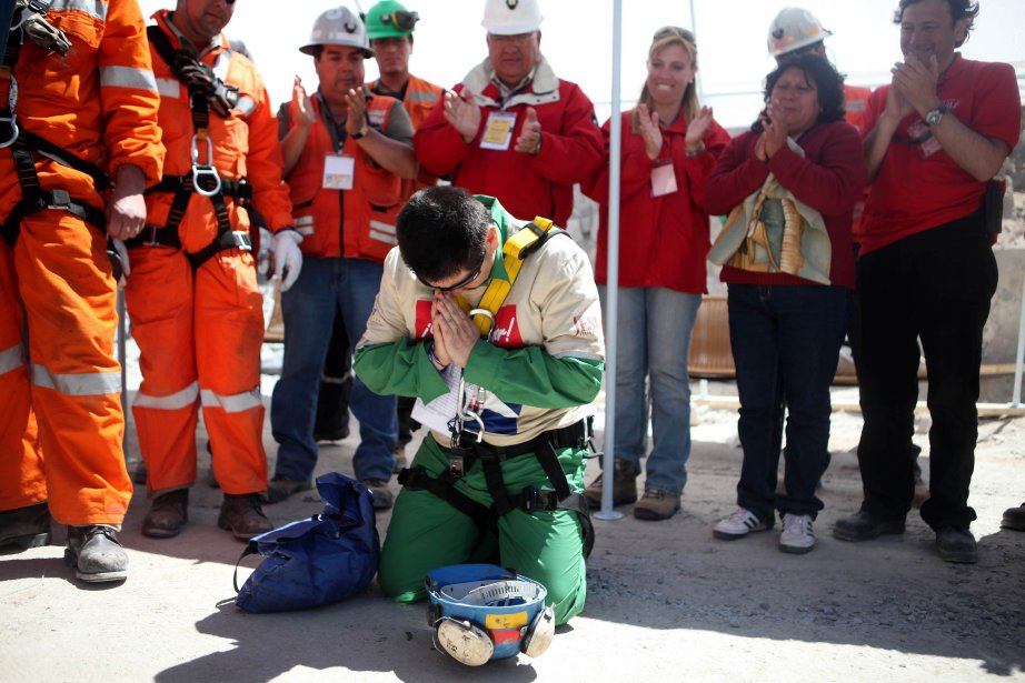 Mineurs ensevelis pendant deux mois au Chili: aucune accusation contre la mine | La Presse